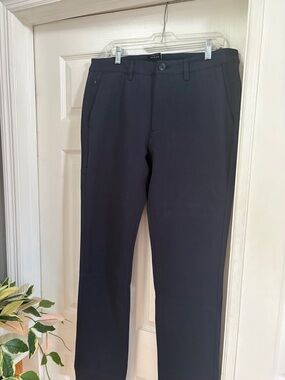 True Classic Men's Gray Dress Pants - Classic Tailored Fit